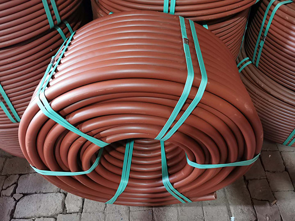 乌恰乌恰穿线管厂家告知大家管材选择哪种的好